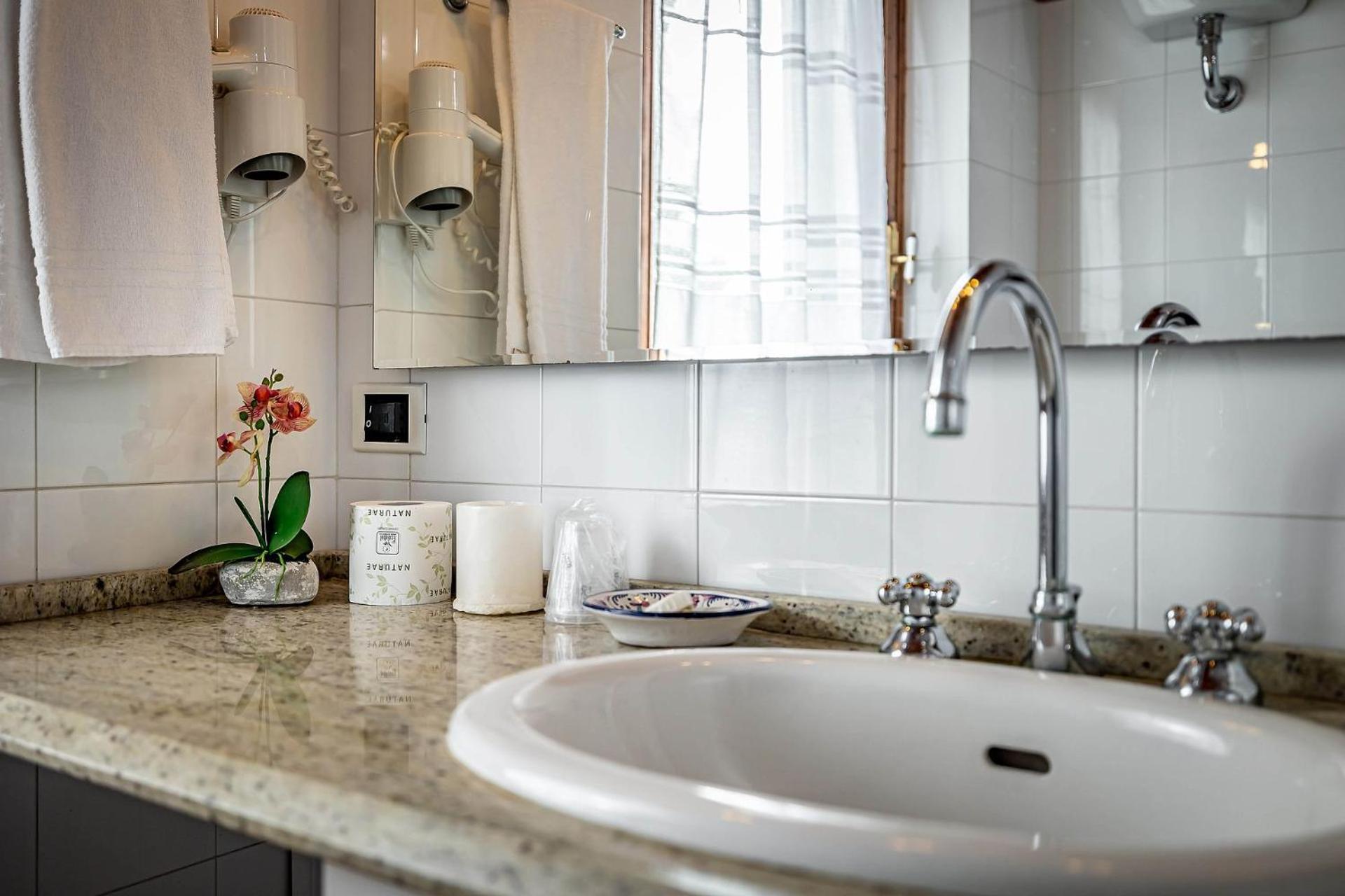La Fornace Di Racciano Bed & Breakfast ซานจีมิญญาโน ภายนอก รูปภาพ